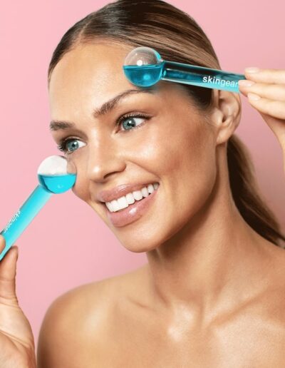 model using ice globes