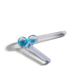 SKINGEAR ICE GLOBES CUTOUT easy massaging and small size that reaches difficult under eyes spots